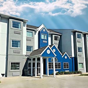 Microtel Inn & Suites By Wyndham Bluffs